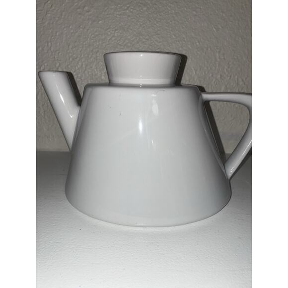 IKEA Other - Ikea Modern LARGE (1.8L) White Porcelain Teapot w Lid Art Deco Danish MCM
